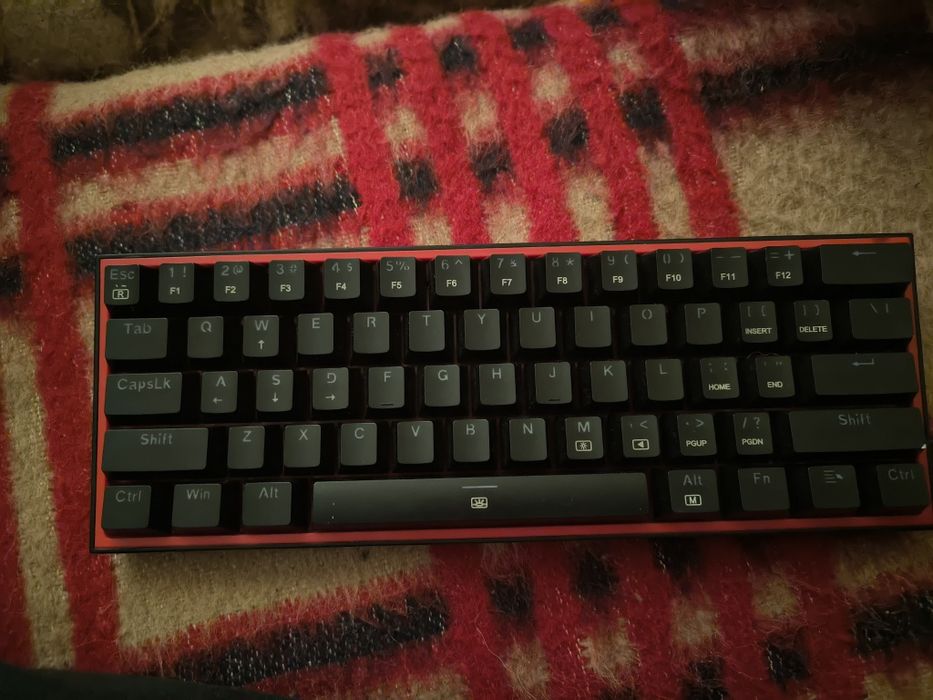 Tastatura gaming reddragon - intactă