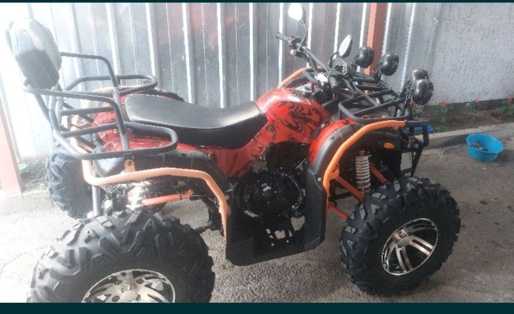 Продам квадроцикл атв 300 4x4