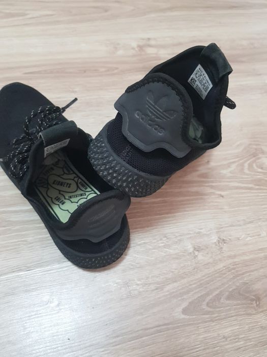 Черни маратонки Adidas номер 41,5