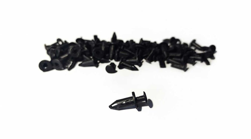 Set clipsuri cleme carenaj  ATV / UTV (CfMoto, Can am, Polaris, Honda, etc.)