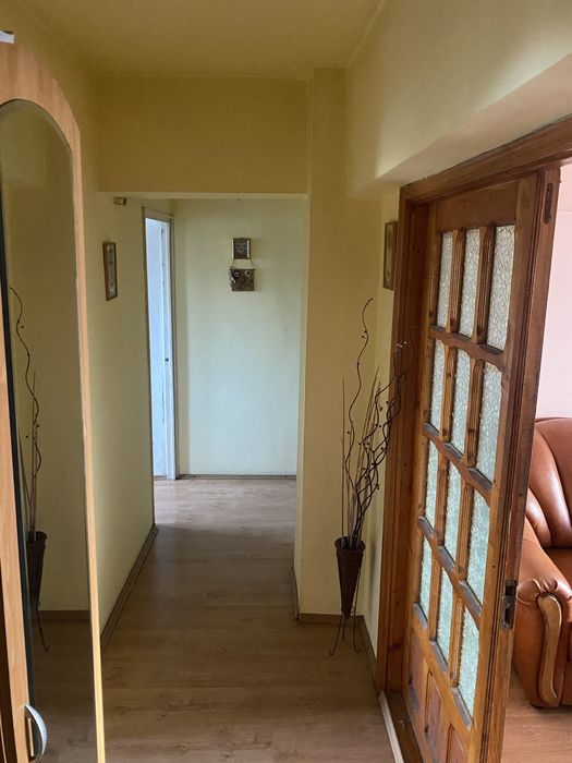 Apartament 3 camere Craiovita noua
