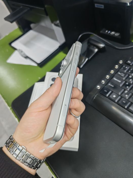 iPhone 17 pro max silver simkartali ideal sastayenya