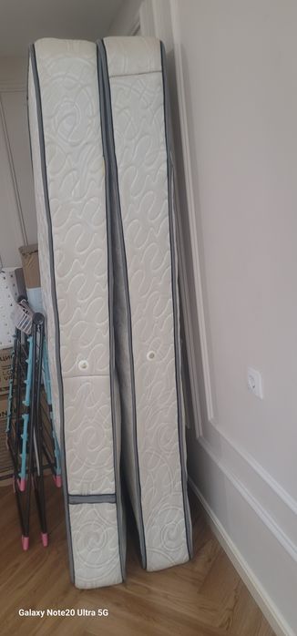 Матрас 2 шт в хорошем состоянии