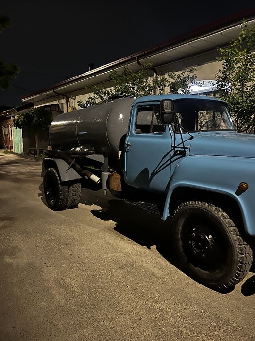 Gaz 53 gavnavoz sotiladi