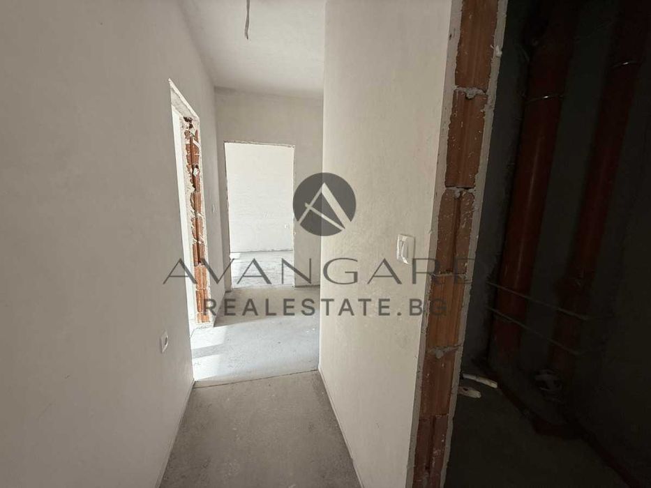 Продава се Тристаен апартамент в Пловдив, Тракия - 95 кв.м за 871 €/кв.м - Снимка #4