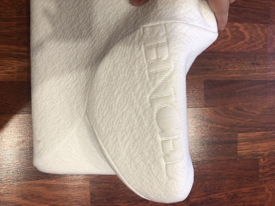 Ортопедическая подушка