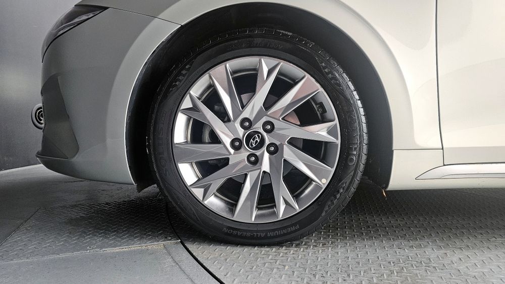 Hyundai Grandeur Calligraphy