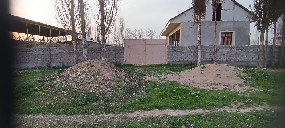 Quyichirchiq tumani PAXTACHI (kamsanol)MFY 59 uy srochno sotiladi