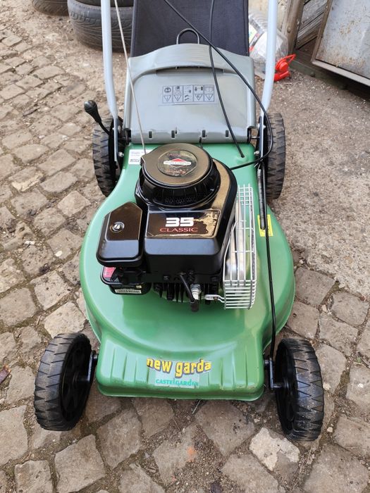 Самоходна бензинова косачка