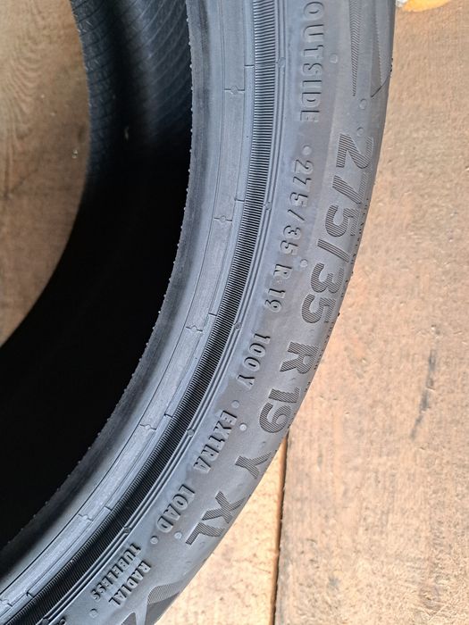 O anvelopa 275/35 R19 Continental