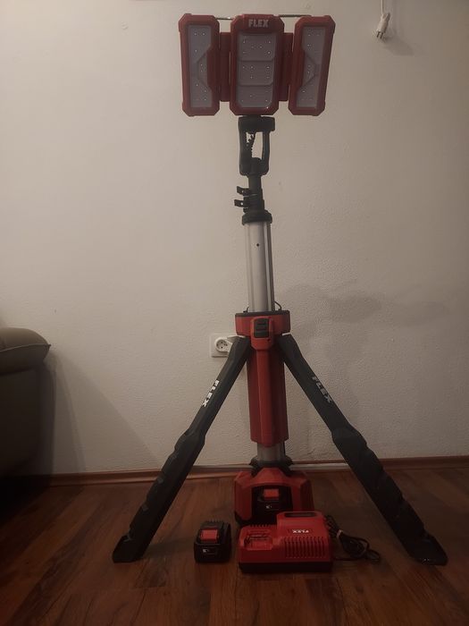 Flex Proiector de lucru Baterie LED cu luminozitate până la 4000lm TL