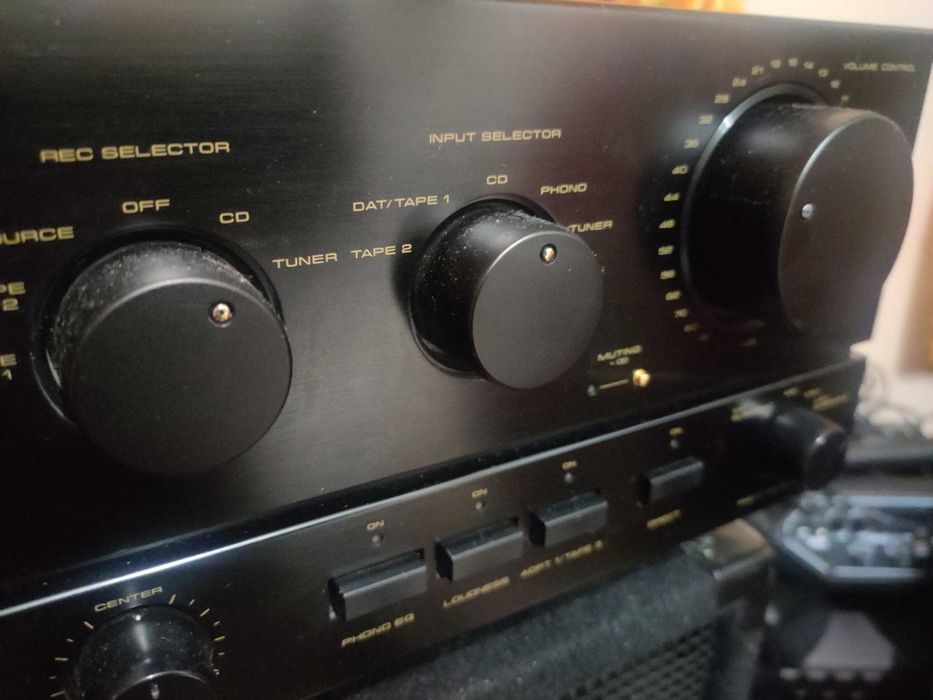 Усилвател Pioneer A-777 и колони 12-ки