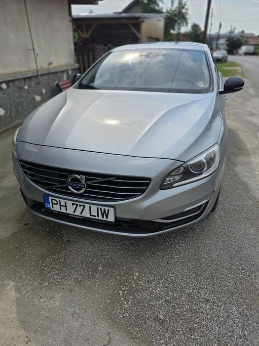 Volvo v60 hibrid 2013