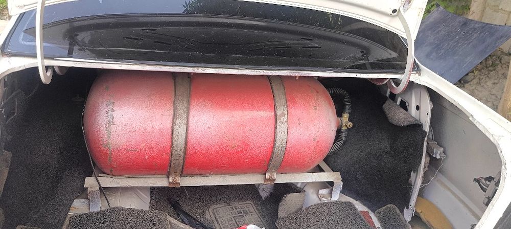 Daewoo racer сотилади