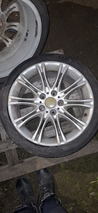 Vând sau schimb  jante 5x120 r18