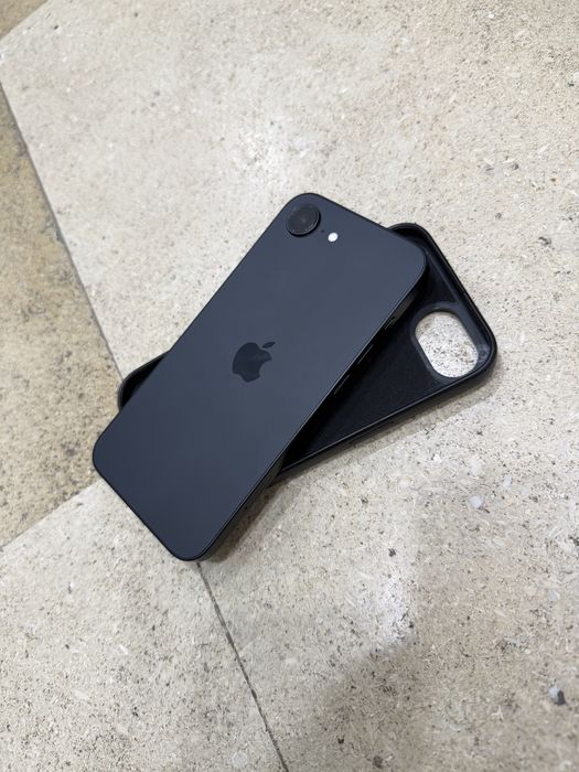 Iphone 16e с гаранция