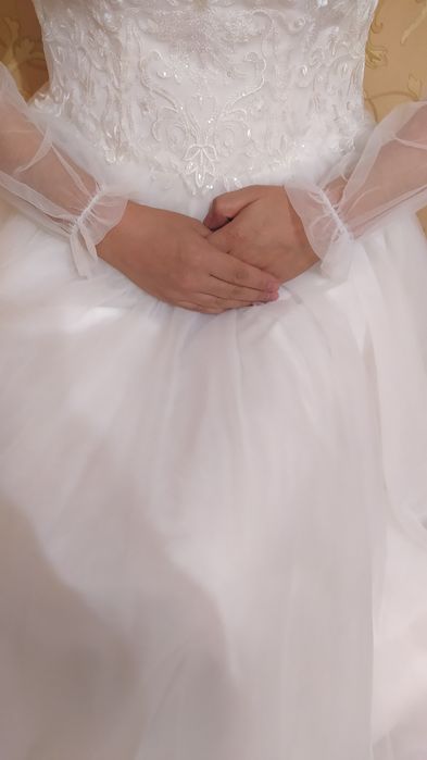 Продам свадебное платье