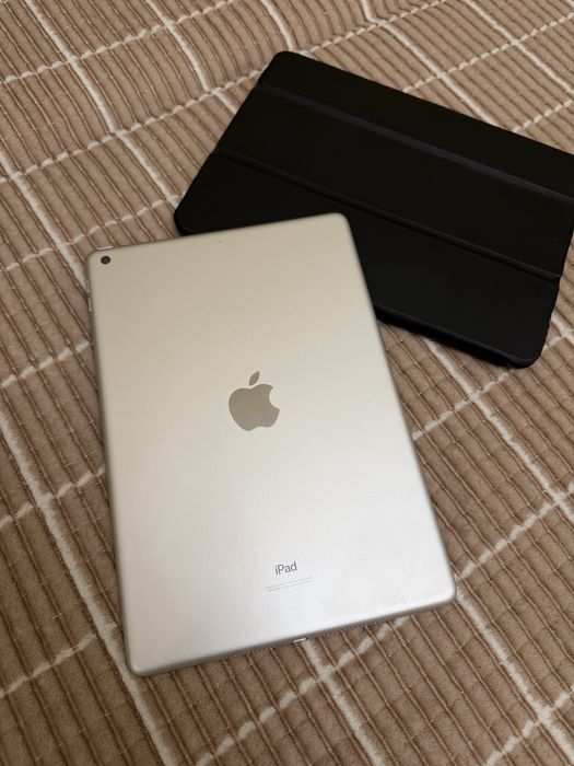 Apple iPad 9-го поколения 64gb