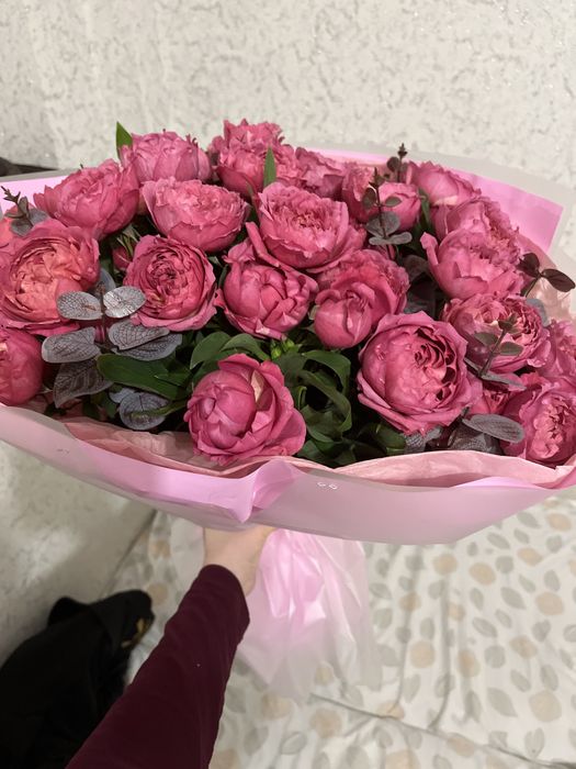 Пионывыдные розы