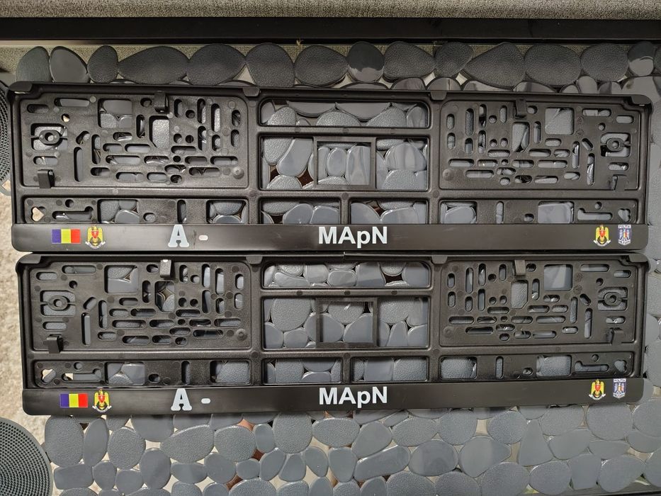 Suporturi pentru numere auto personalizate MAPN noi