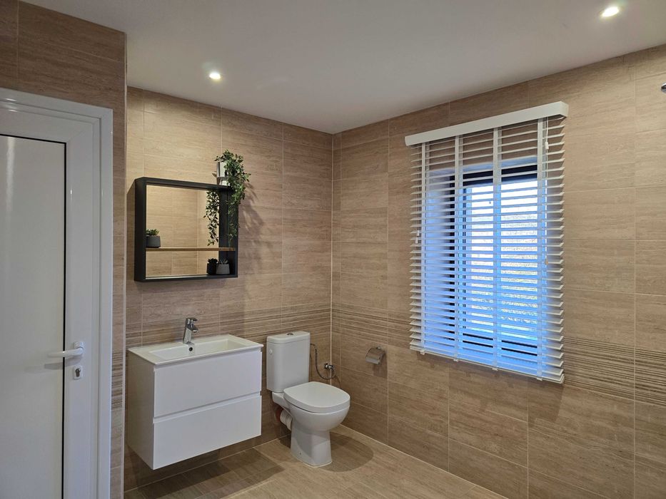 Продава се Къща в с. Церова кория, Област Велико Търново - 250 кв.м за 1400 €/кв.м - Снимка #12