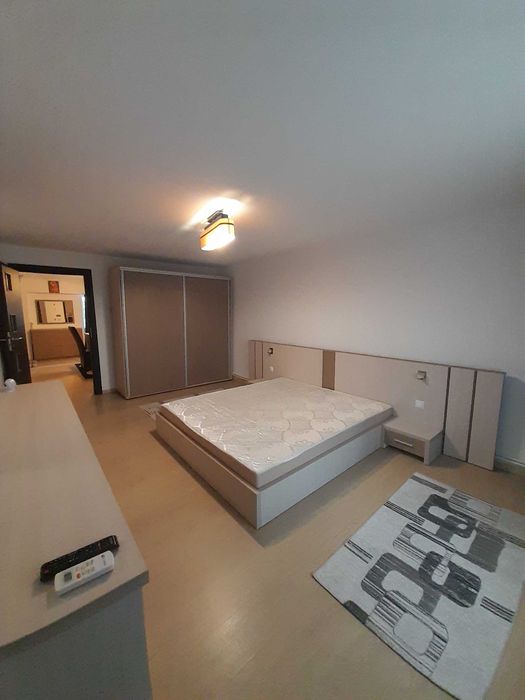 garsoniera de inchiriat 42 mp