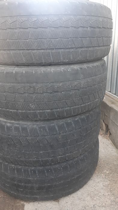 Продам шины зимние 265/ 65/ 17  Китай.