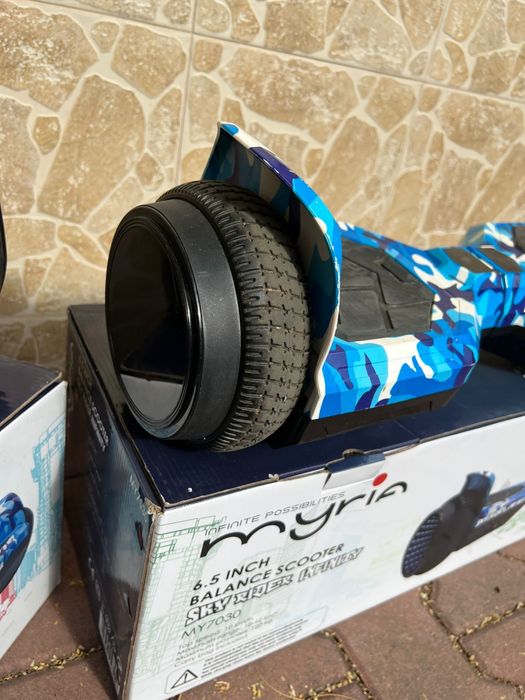 Hoverboard / in cutie  2 bugati