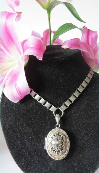 Vechi colier argint masiv cu pandant, Victorian