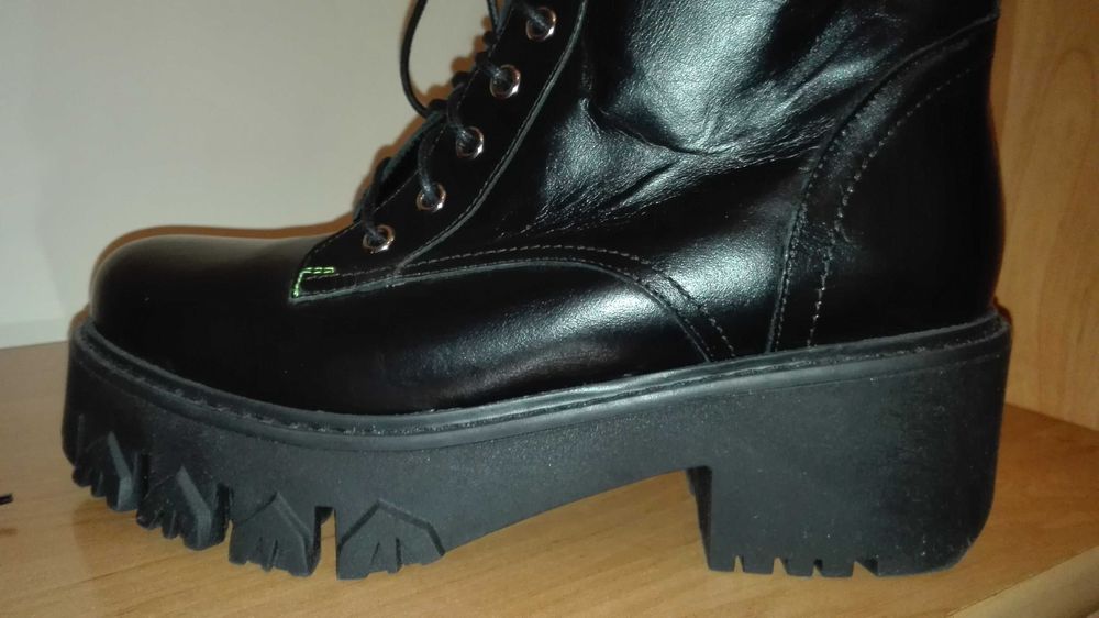 Боти от естествена кожа  Patrizia Pepe