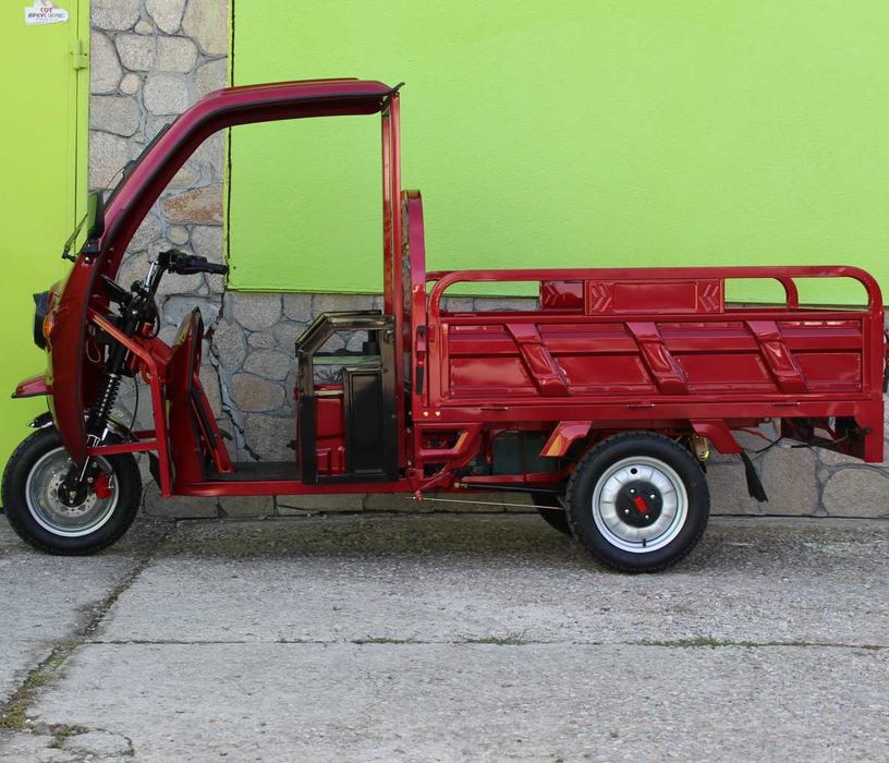 Електрическа Селскостопанска Триколка с Покрив 2000W Maxmotors RED