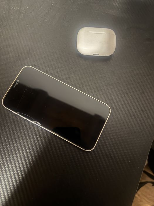 vand iphone 12 pro folie sparta