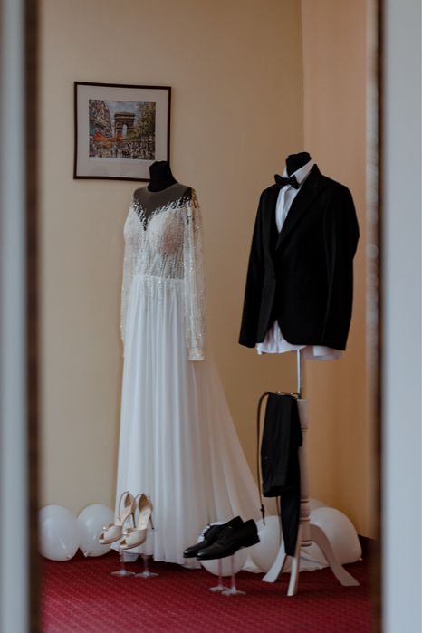 Rochie de mireasa cu voal lung