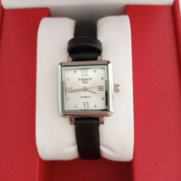 Наручные часы Tissot Quartz