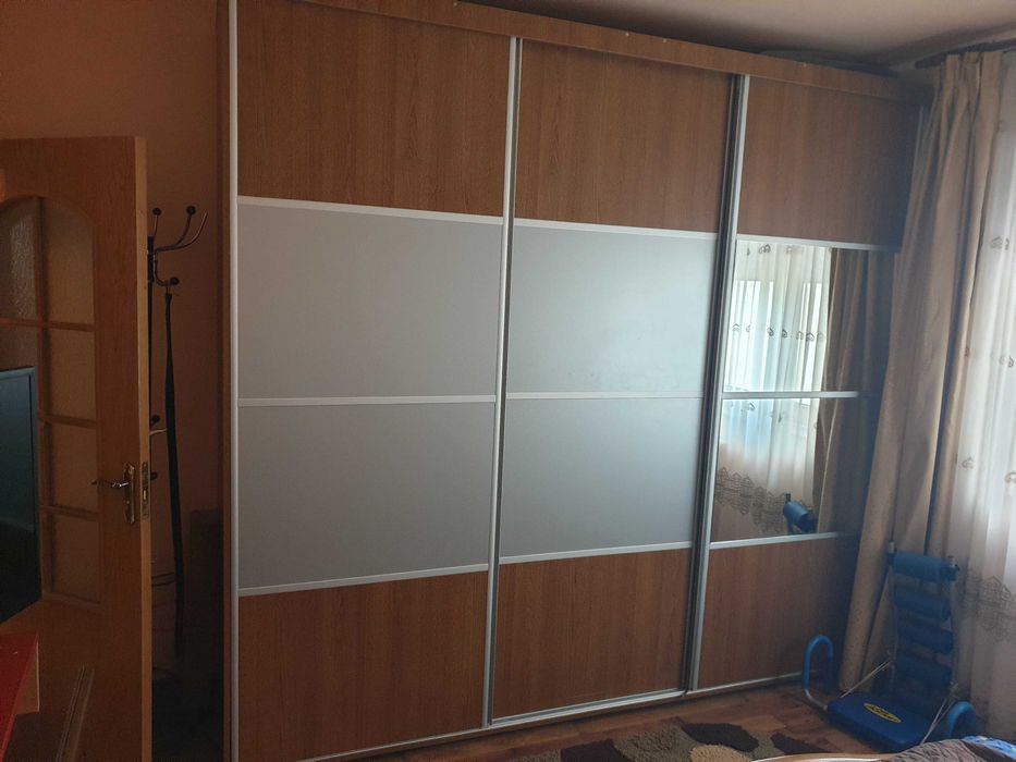 Inchiriez apartament 3 camere zona Cantacuzino