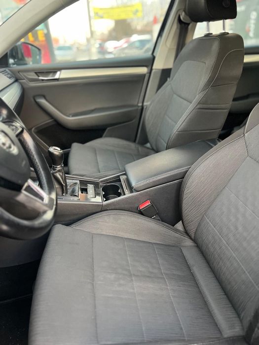 Vand Skoda Superb 2.0 TDI fabricatie 2018 EURO 6 impecabila urgent