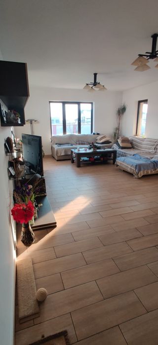 Casa de vanzare in Tg-Jiu, Cartier Dragoeni, Jud. Gorj