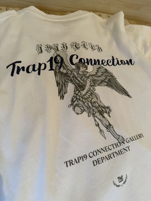 Блуза trap 19 connection
