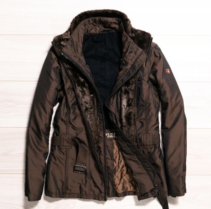 Vând geacă damă Wellensteyn Zermatt!