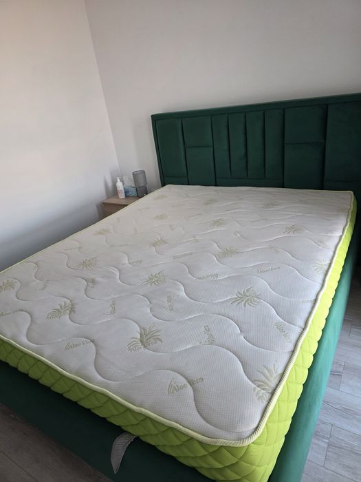 Vând Saltea 160x200