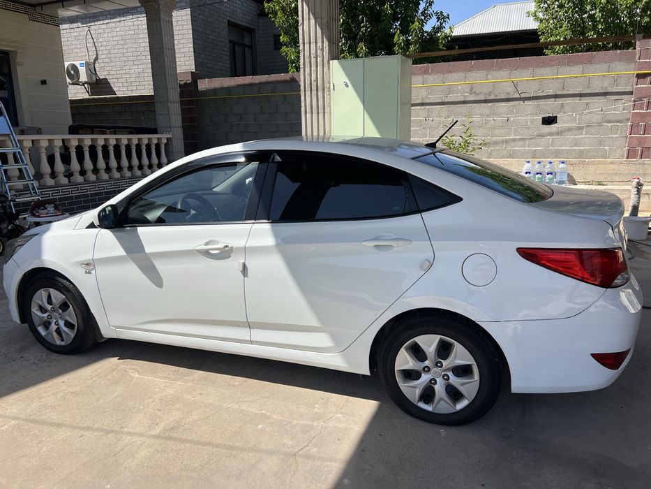 Срочно Hyundai Accent 2015 года продается