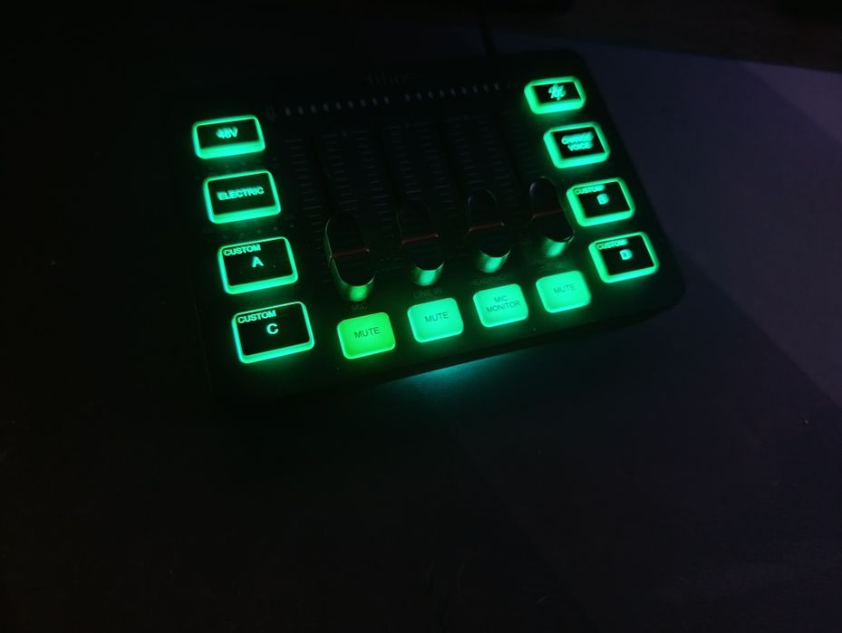 Микшер Fifine SC3