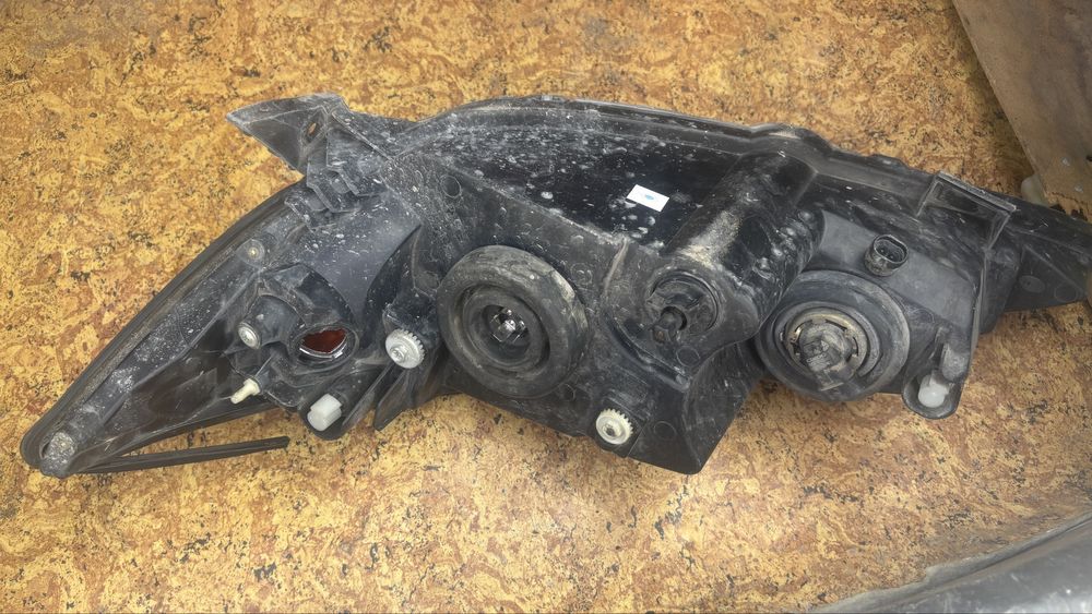 Тайота camry 30 фара