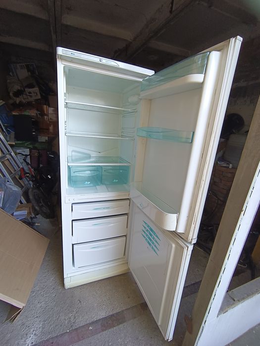 Холодильник Stinol