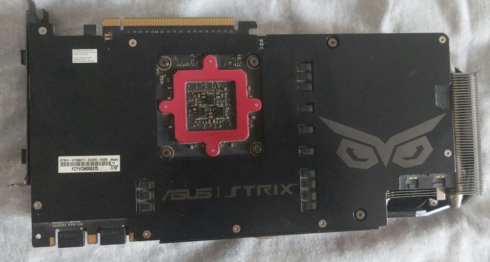 GTX 980TI Rog Strix 6Gb Vram