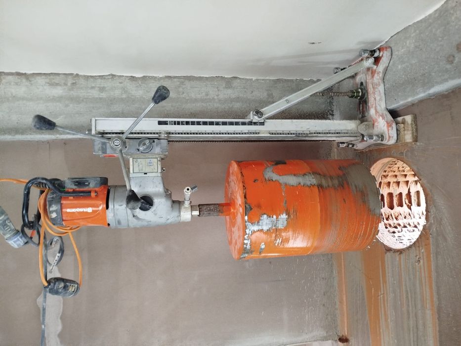 Carotare beton , taiere beton , gaura beton , gaura hota centrala term