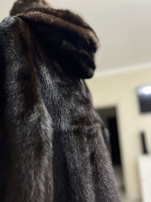 Продается норковая шуба