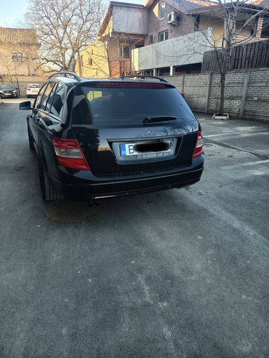 MERCEDES-BENZ C-Class 2010 — imagine 4
