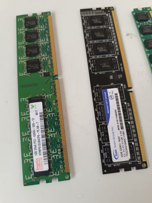 Оперативную память продам