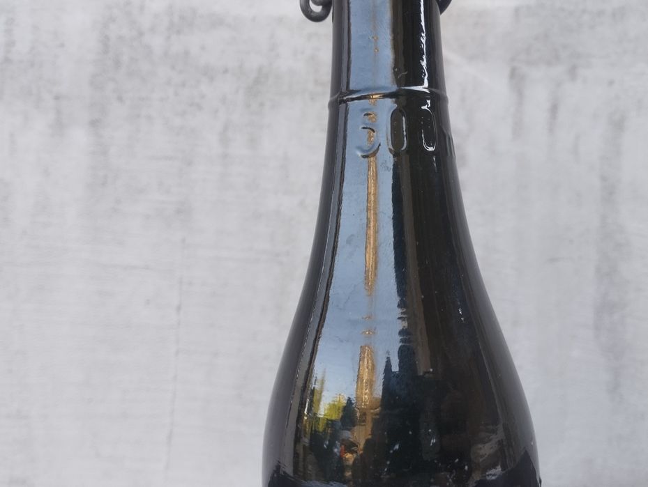 Бутилка от бира Братя Манджукови